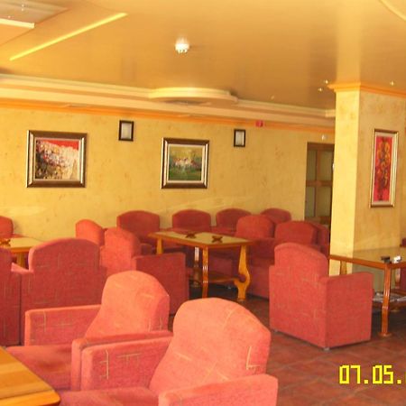 Family Hotel Silvestar Veliko Tarnovo Exterior photo