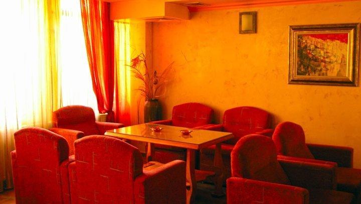 Family Hotel Silvestar Veliko Tarnovo Exterior photo